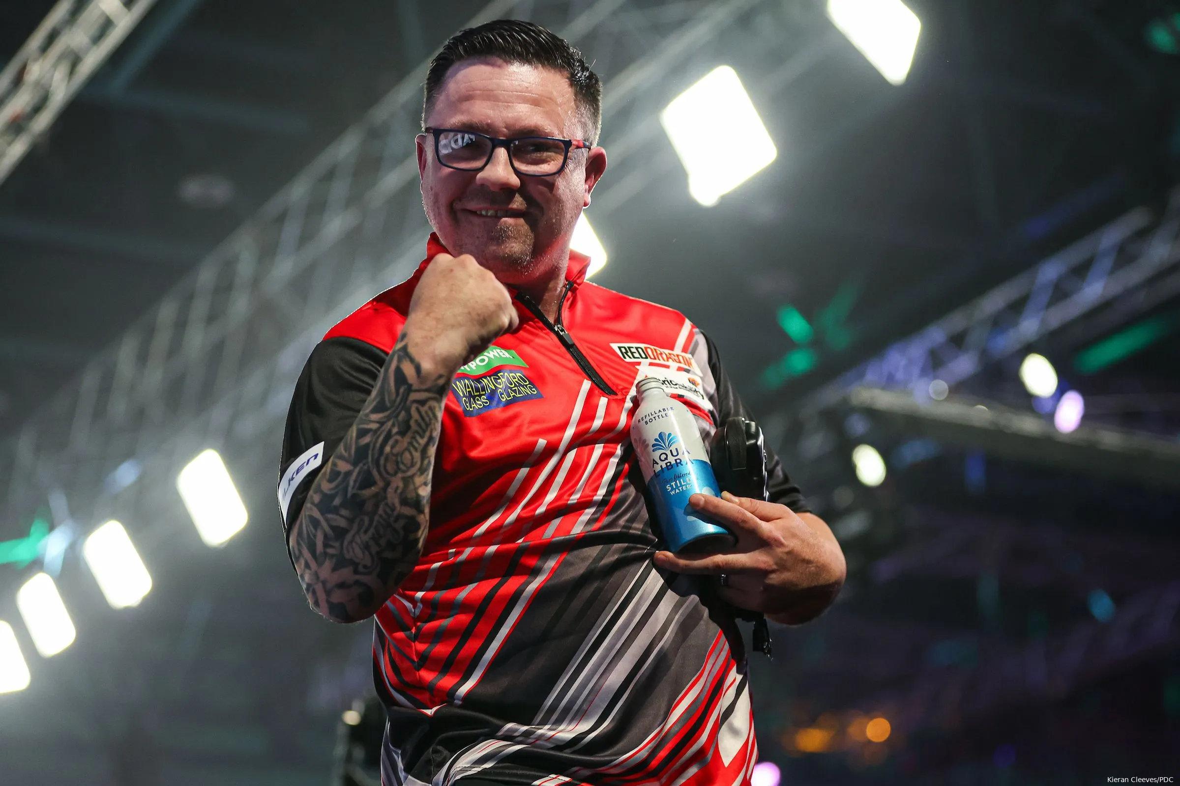 Robert Owen stuns former semifinalist Gabriel Clemens to ensure a